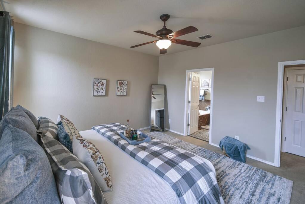 Holiday home Cozy - Seaworld, Six Flags, Bmt Cup, Lackland San Antonio